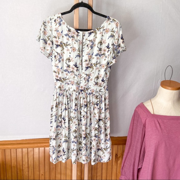 American Eagle Cut-out Floral Sundress Mini - Picture 5 of 8